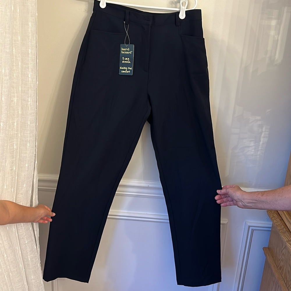 Harvé Benard 2 way stretch dress slacks size 12 tags on never worn color navy